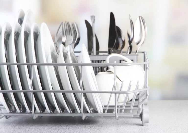 Посудомоечная машина — наиболее распространенные неисправности